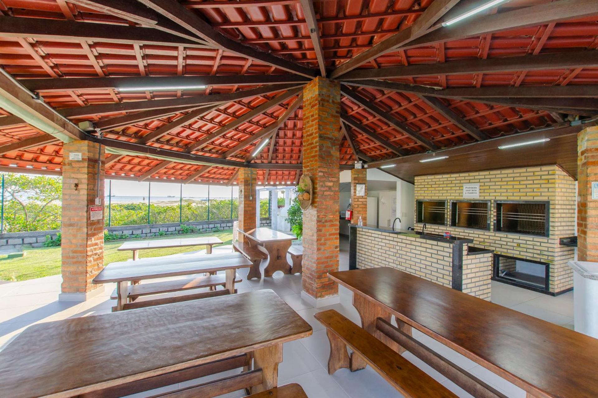 Apto Pe Na Areia Em Condominio Com Piscina N1298 Флоріанополіс Екстер'єр фото